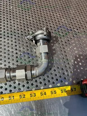USED HUBER INSULATED CHILLER HOSE 54" W/ DIXON FS-V8F8-SS 1" QUICK DISCONNECT