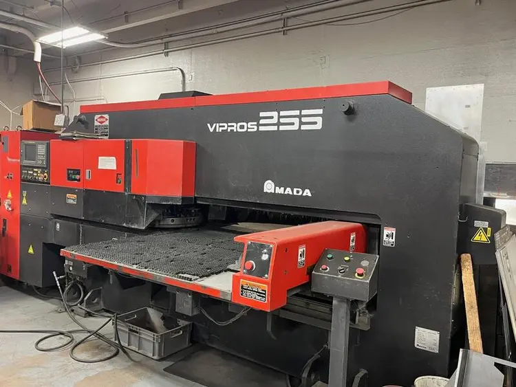 Used 1998 AMADA VIPROS Turret Punches | Two Spade Machinery LLC #508403