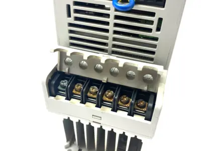 USED ALLEN-BRADLEY SER. C DEVICENET PRESET SPEED CONTROLLER 0.5HP 0.37KW