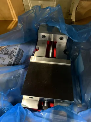 HAAS 8" Vise Tooling & Accessories (Other) | CNC EXCHANGE (2)