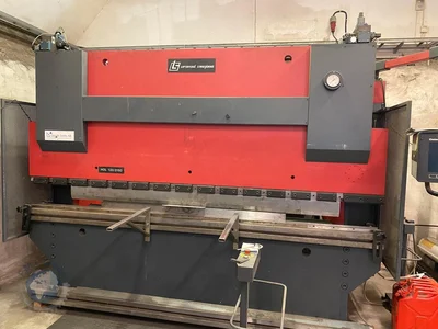 Used 1999 LIPTOVSKÉ STROJÁRNE HOL 120/3150 Press Brakes | F.M.T. Group s.r.o. #1252972