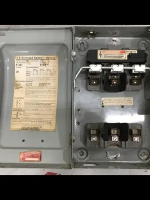 USED SIEMENS F351