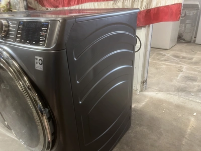 Used GE STEAM FRONT LOAD SET Washers Michigan US | Miedema Asset Management Group #1413824