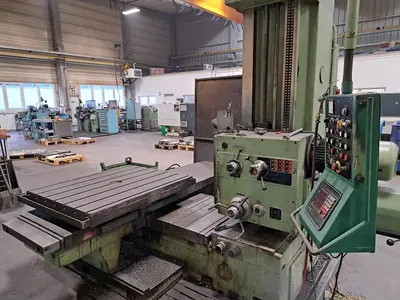 USED 1976 PFEIFER F80