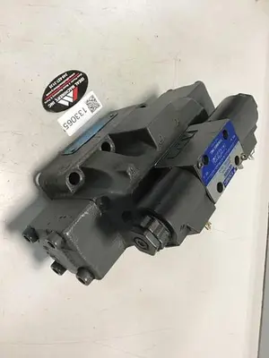 USED TOKIMEC DG5V-H8-2C-E-U7-H-82-JA277