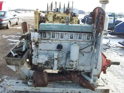 USED WAUKESHA 6 CYLINDER NATURAL GAS ENGINE