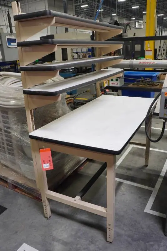 Heavy Duty Workstation with Shelves
