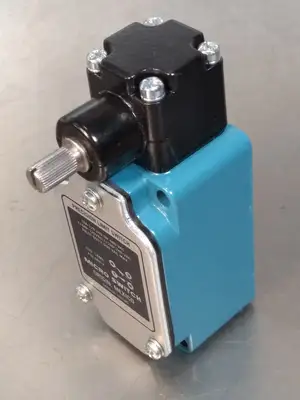 Honeywell 1LS91 Precision Limit Switch Loc4D28