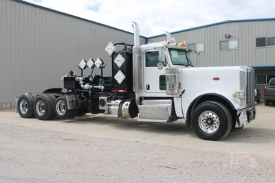Used 2012 PETERBILT 389 Vacuum Truck Texas US | Roll Off Truck World #1491931