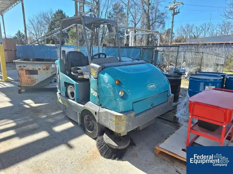 Used N/A Tennant Company Ride-On S30 Sweeper Processing (misc) Tennessee US | Federal Equipment Company #779631