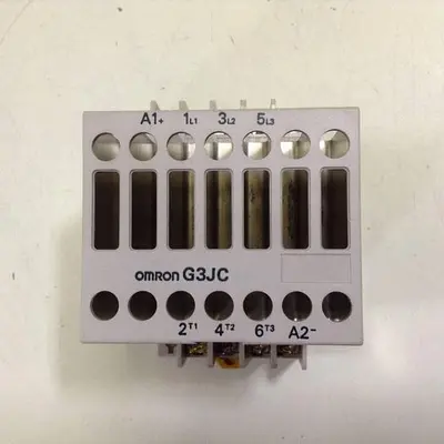USED OMRON G3JC-208BL