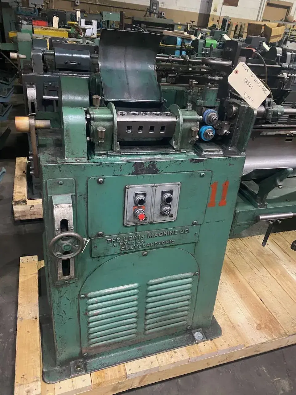 USED LEWIS "0" WIRE STRAIGHTEN AND CUT OFF (14528)