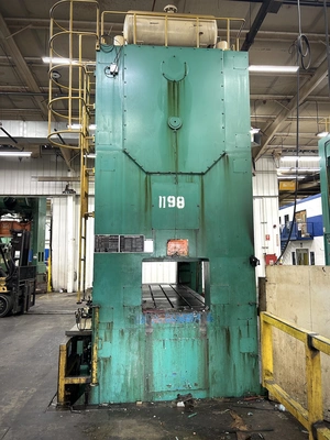 USED 1994 STAMTEC STAMTEC STD-260-380-125 PRESS