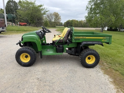 USED 2005 JOHN DEERE HPX