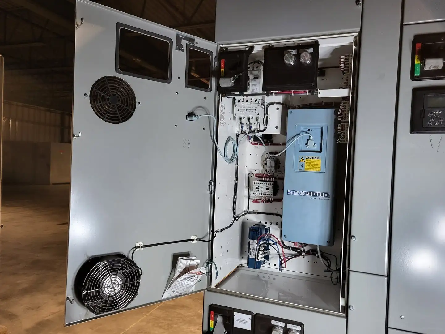 Used EATON SVX025A1-5A4N1 Switchgears British Columbia CA | Lenmark #240174
