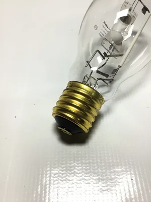 Sylvania Metalarc M250/U/ED28 Light Bulb 250W (LOT OF 6)