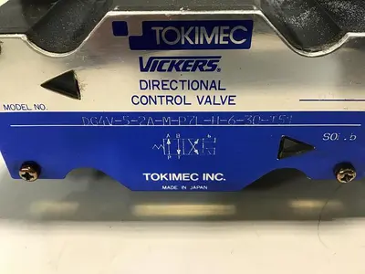 USED VICKERS DG4V-5-2A-M-P7L-H-6-30-T51