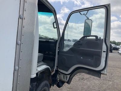 USED 2006 GMC W4500