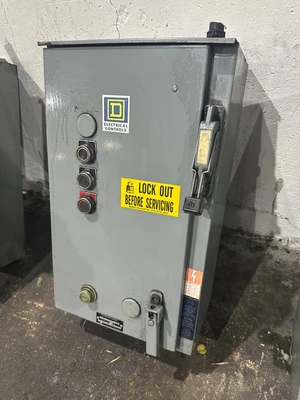 SQUARE D SIZE 0 COMBINATION MOTOR STARTER / D