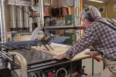 Industrial Cabinet Saw
ICS™ (7.5HP 3ph 230v / 52" T-Glide Fence Assembly)