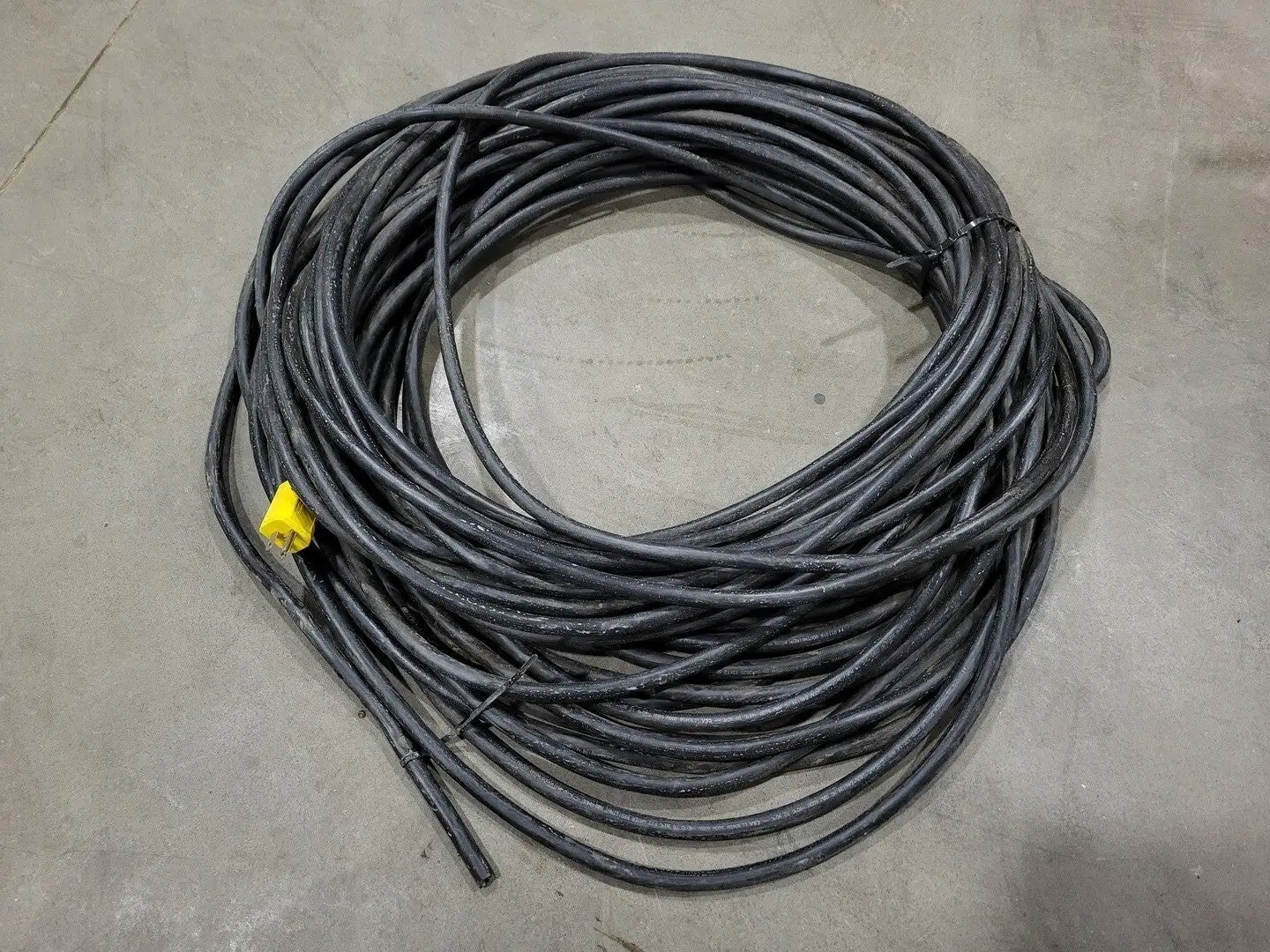 SOOW Power Cord 14 AWG 3 Conductor 600V w/ Plug 15A 125V