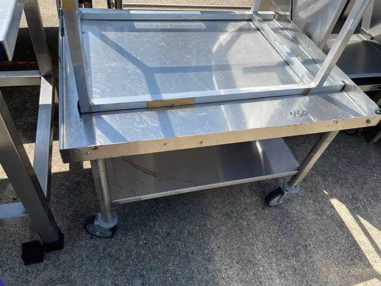 Used Falcon Restaurant Supply Used 37" Stainless Steel Equipment Stand with Casters - SS153 Restaurant Equipment (Miscellaneous) Illinois US | Falcon Restaurant Supply #1375979