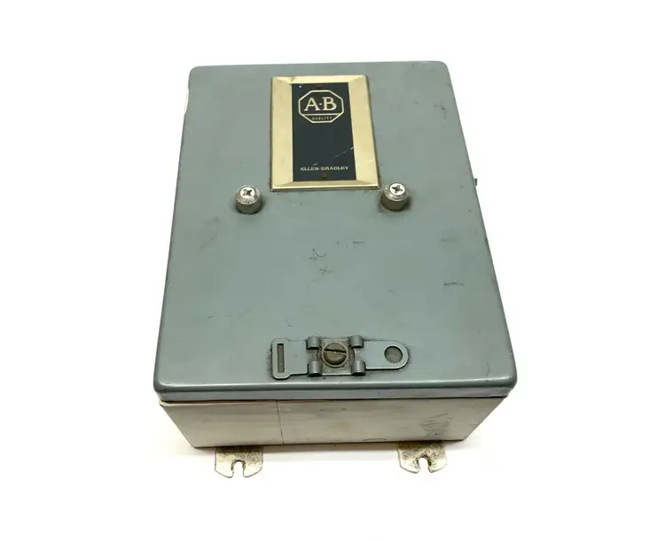 Used ALLEN-BRADLEY AC AUTO STARTER Misc Industrial Equipment | Maverick Industrial Sales #1115213
