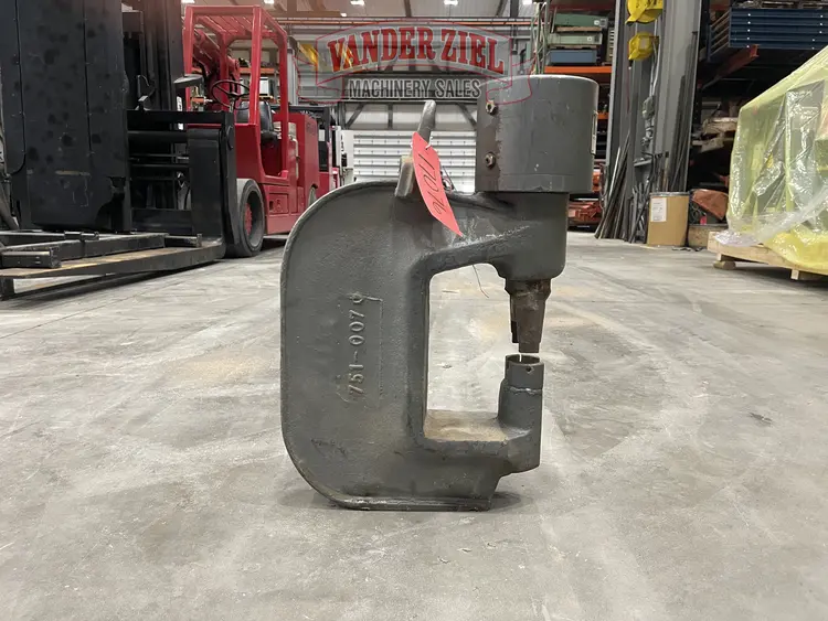 Used WHITNEY 751-000 C-Frame Presses Michigan US | Vander Ziel Machinery Sales #483349
