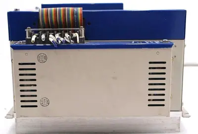 YASKAWA TRAVERSE INVERTER CIMR-2.2B 200V SERIES 3PH DIGITAL OPERATOR STOCK #1695