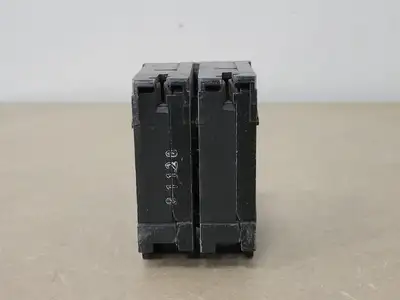 Used SIEMENS Q2100 Switchgears British Columbia CA | Lenmark #239823