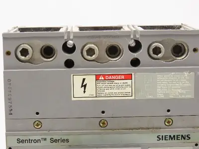 Used SIEMENS SENTRON _UNKNOWN_ Circuit Breakers Indiana US | Arrow Industrial #1316833
