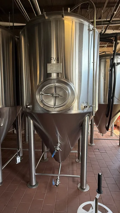 Used _UNKNOWN_ _UNKNOWN_ Fermenters / Bioreactors Indiana US | Brewhouse Equipment Group #1269249