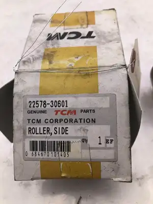TCM 22578-30601 Replacement Side Roller | Forklift Mast Roller | New in Box