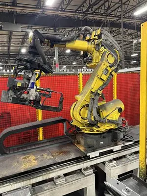 Used 2014 FANUC R-2000IB/165F Robots Michigan US | RAB Industries, Inc. #184519