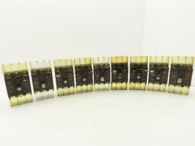 Fuji Electric EA33 Auto Circuit Breaker 20A 460V 3P Lot of 9