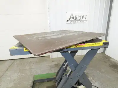 Used PENTALIFT _UNKNOWN_ Misc Lifts Indiana US | Arrow Industrial #1367364