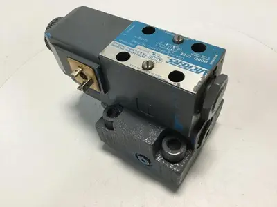 USED VICKERS DG4V-3-2AL-M-U-HL7-60