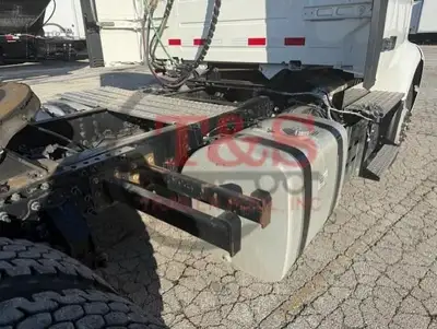 Used 2023 VOLVO VNR42T300 Conventional trucks Illinois US | T&S Trailer Pool #1509492