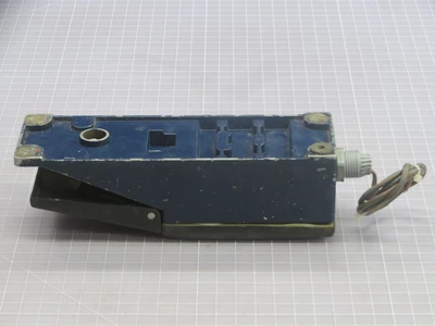 Used STEUTE _UNKNOWN_ Relays & Switches | OCO Industrial #1642797