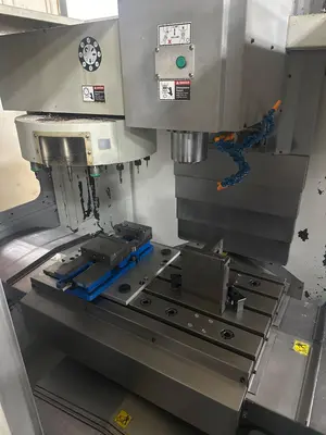 Used SOUTHWESTERN INDUSTRIES - TRAK LPM Vertical Machining Centers Michigan US | Aucto #1306781