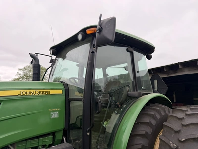 USED 2013 JOHN DEERE 6140D