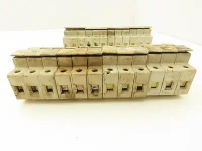 Ferraz Shawmut USCC31I Ultrasafe 3-Pole Class CC Fuse Holder 30A 600V Lot of 8