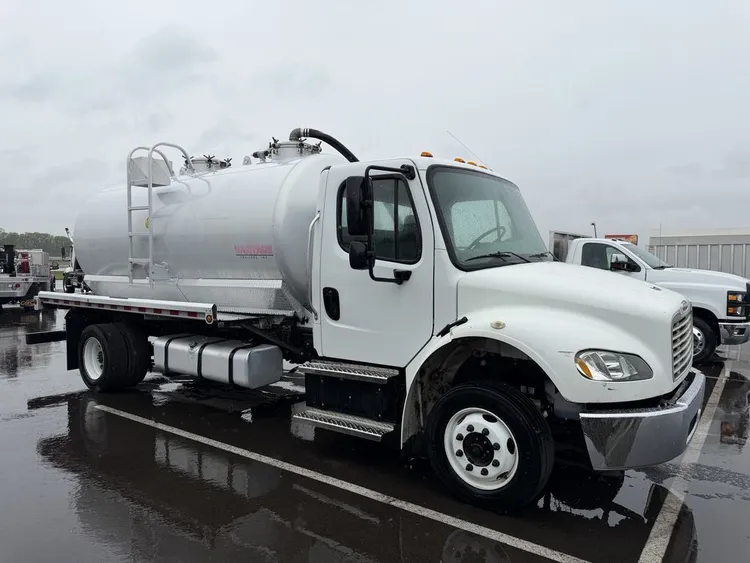 Used 2018 FREIGHTLINER VACUUM TANK Septic/Sewer/Vacuum Trucks Minnesota US | Carco Truck & Equipment #1513914