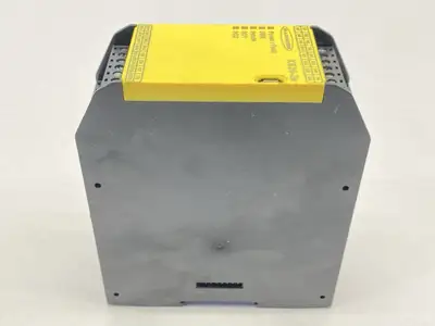 Used BANNER ENGINEERING EXPANDABLE SAFETY CONTROLLER BASE CONTROL MODULE 85063 Industrial Controls | Maverick Industrial Sales #1100460