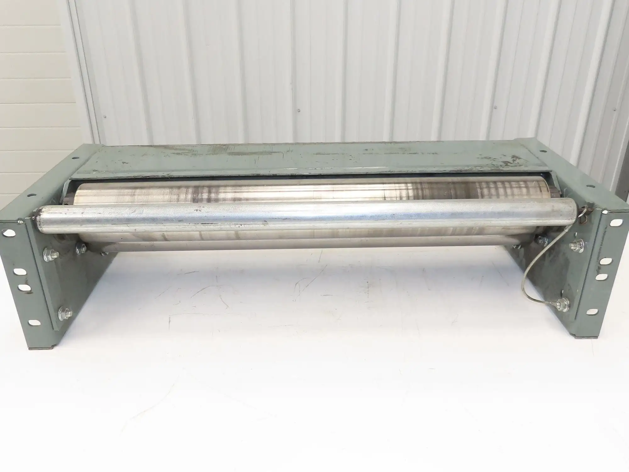 Hytrol 30" Slider Bed Belt Conveyor Tail Pulley Assembly 3.25" Pulley