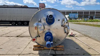 Hoeksma & Velt 6,000 Litre Stainless Steel Tanks | Perry Equipment (3)
