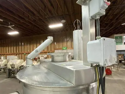 250 Gallon Cone-Bottomed Tank