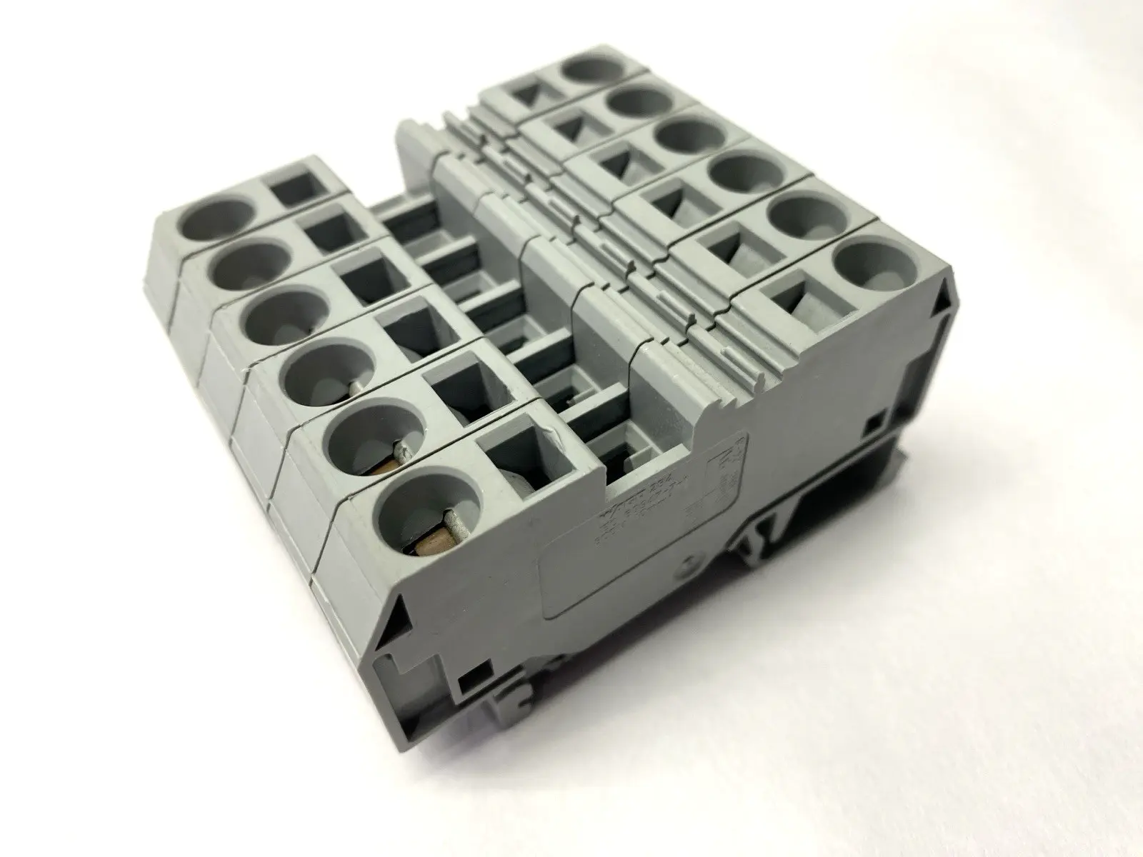 Used WAGO TERMINAL BLOCK 2-CONDUCTOR THROUGH LOT OF 6 Terminal Blocks | Maverick Industrial Sales #1103476
