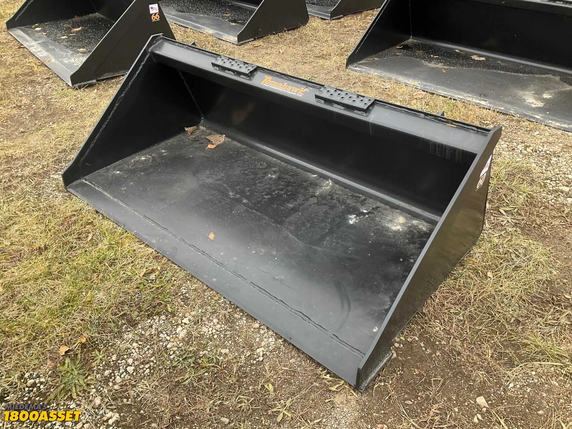 New Tomahawk 60” skid steer bucket, welded on high carbon cutting edge, skid steer quick attach