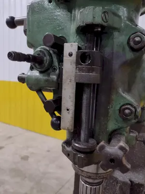 1.5 HP BRIDGEPORT SERIES I VERTICAL MILL & DIGITAL READ OUT MILLING MACHINE: STOCK #20706